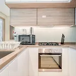 Peaceful 1Br In Studio One Dubai Marina By Deluxe Holiday Homes